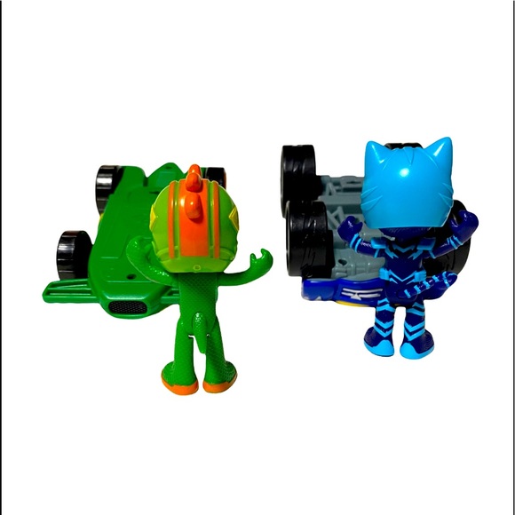 SOLD SET of 2 — PJ Masks Action Figures & Vehicle Playset. - Picture 4 of 11